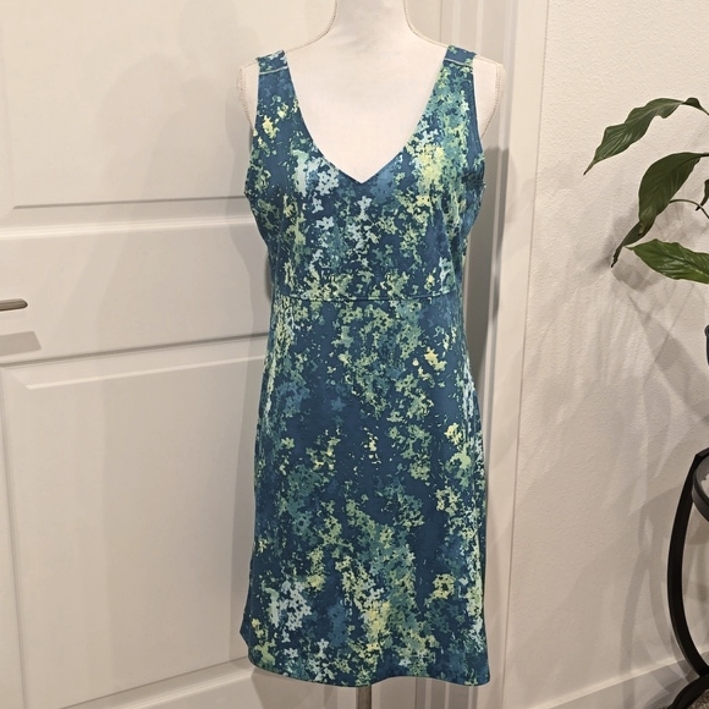 L.L. Bean women's Activewear dress Sz M Reg
